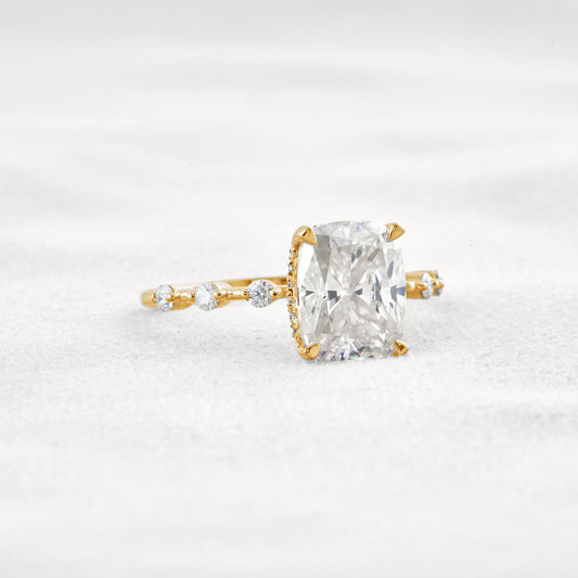 4 CT Cushion Cut Moissanite Diamond Engagement Ring & Wedding Ring