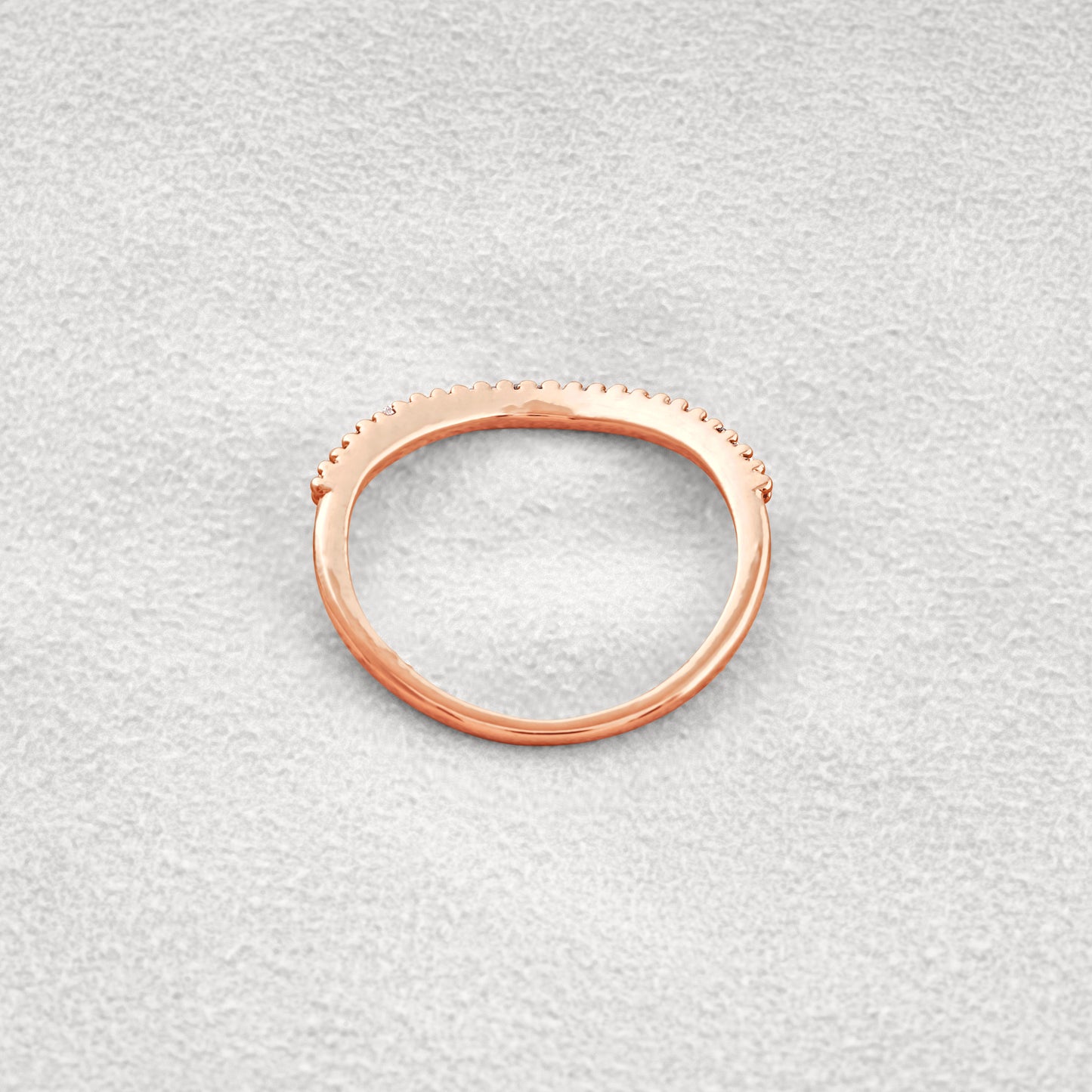 0.26 CT Round Shaped Swirl Moissanite Wedding Band