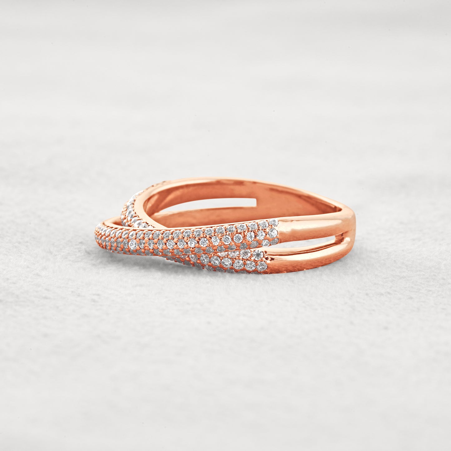 0.88 CT Round Shaped Criss-Cross Moissanite Wedding Band