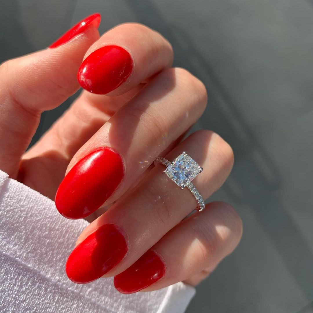 1.5 CT Cushion Moissanite Diamond Solitaire Engagement Ring