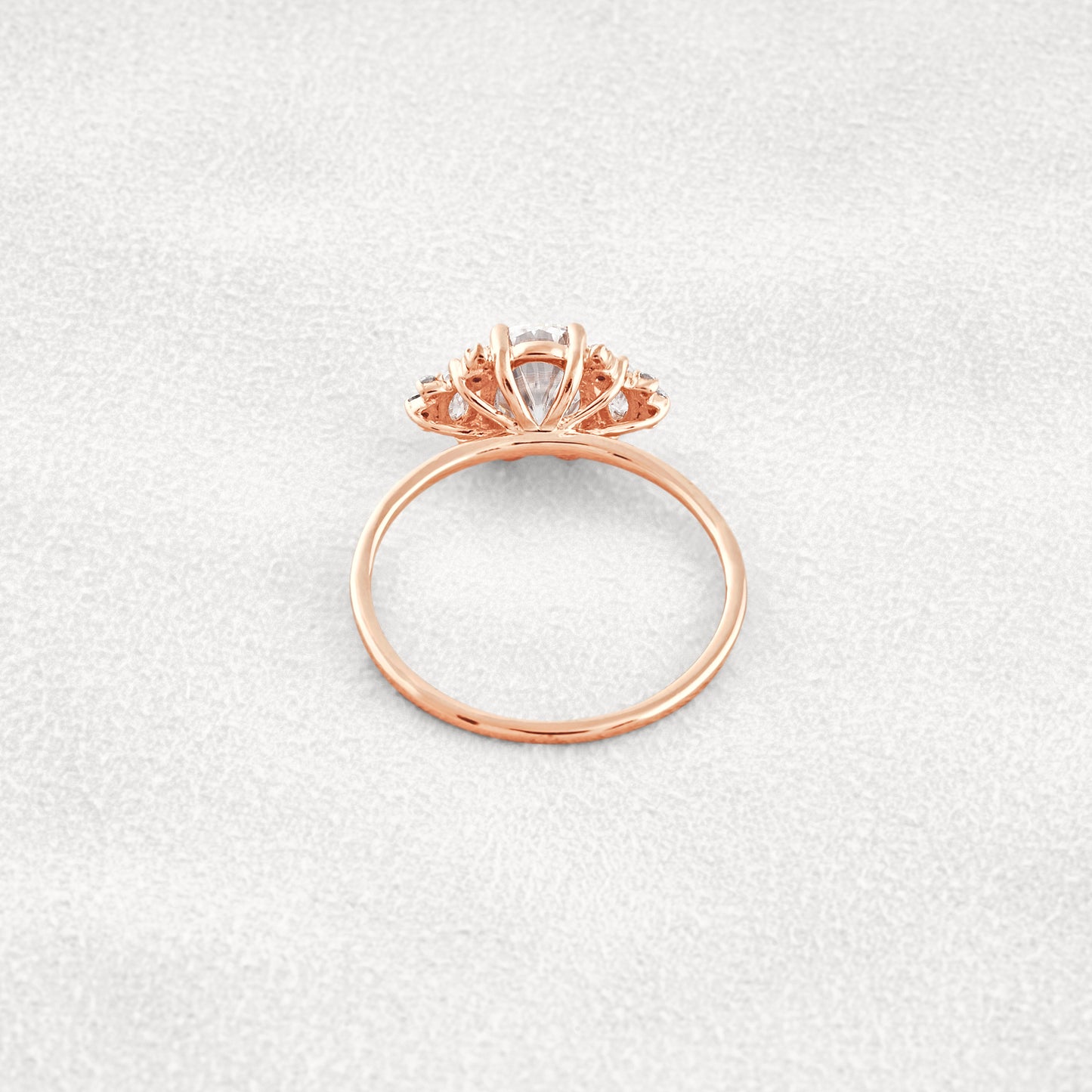 1.33 CT Oval Cut Cluster Moissanite Diamond Engagement Ring