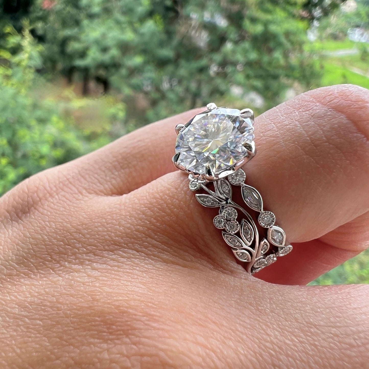 4.11 CT Round Moissanite Diamond Solitaire Engagement Ring