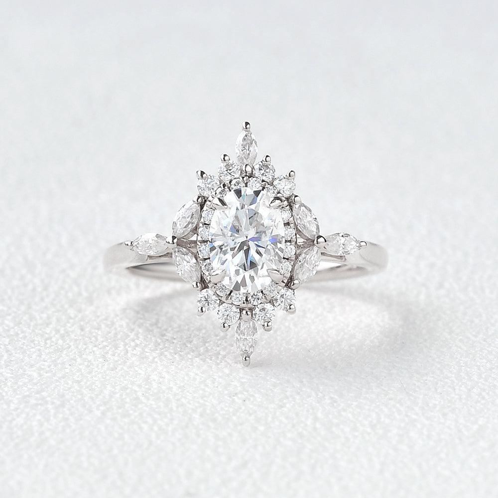 0.95 CT Oval Moissanite Diamond Cluster Engagement Ring