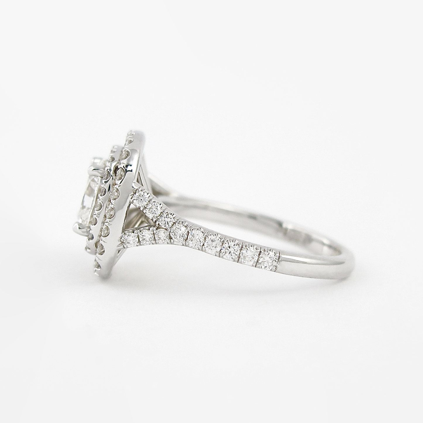 0.95 CT Cushion Moissanite Diamond Double Halo Engagement Ring