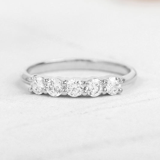 Round Moissanite Diamond Stacking Wedding Band