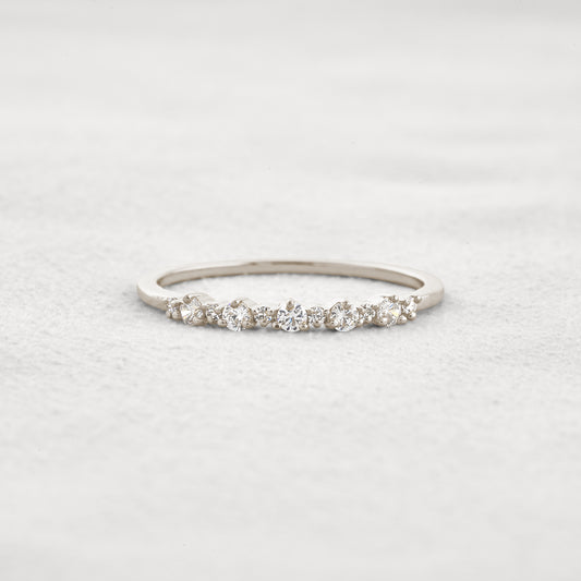 0.28 CT Round Shaped Moissanite Wedding Band