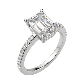 2.30 CT Emerald Moissanite Diamond Solitaire Engagement Ring