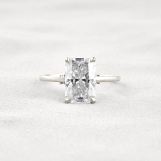 4.15 CT Radiant Cut Solitaire Moissanite Diamond Engagement Ring In White Gold