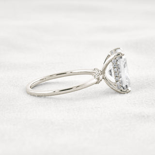4.15 CT Radiant Cut Solitaire Moissanite Diamond Engagement Ring