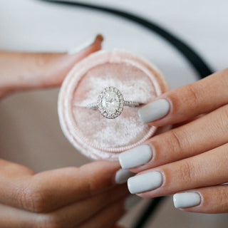 1.5 CT Oval Moissanite Diamond Halo Engagement Ring