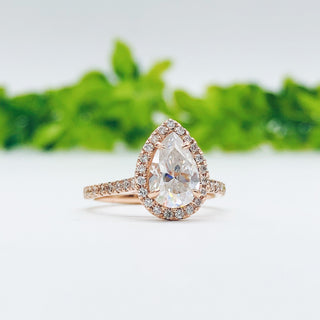 2.1 CT Pear Moissanite Diamond Halo Engagement Ring