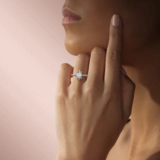 1.60 CT Emerald Moissanite Diamond Solitaire Engagement Ring