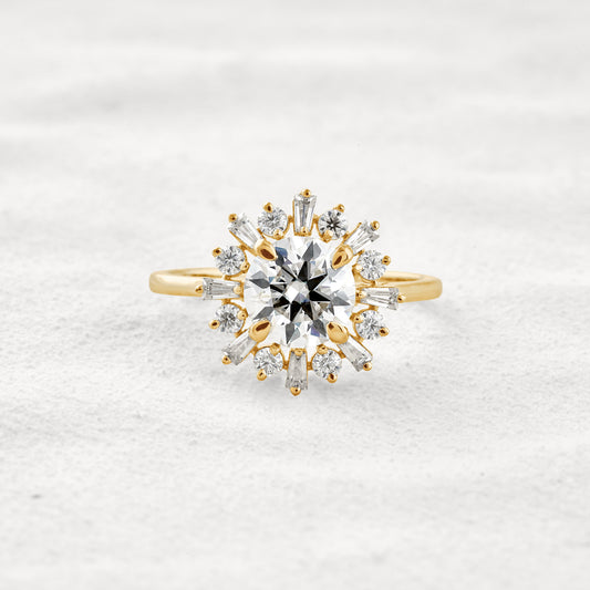 1.35 CT Round Cut Halo Moissanite Diamond Engagement Ring