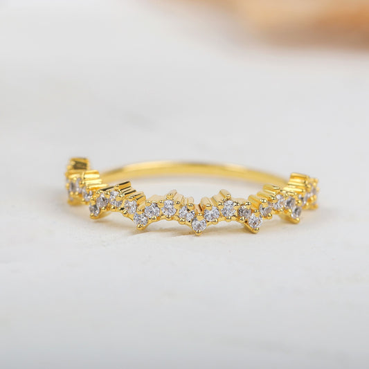 Round Moissanite Unique Cluster Wedding Band