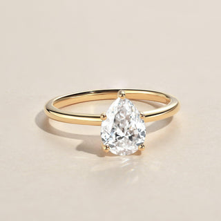 1.25 CT Pear Moissanite Diamond Solitaire Engagement Ring