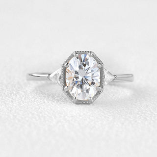 1.33 CT Oval Moissanite Diamond Three Stones Engagement Ring