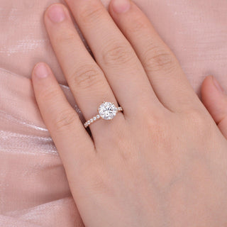 1.8 CT Round Moissanite Diamond Solitaire Engagement Ring