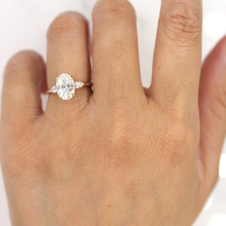 3.75 CT Oval Moissanite Diamond Three Stones Engagement Ring