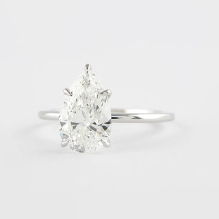 1.5 CT Pear Moissanite Diamond Solitaire Engagement Ring