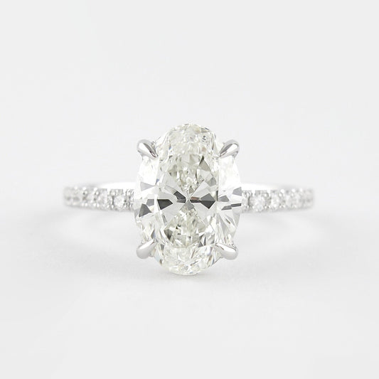 1.33 CT Oval Moissanite Diamond Solitaire Engagement Ring