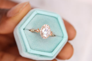 1.45 CT Oval Moissanite Diamond Halo Engagement Ring