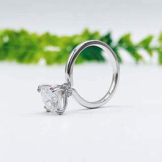 2.0 CT Cushion Moissanite Diamond Hidden Halo Engagement Ring