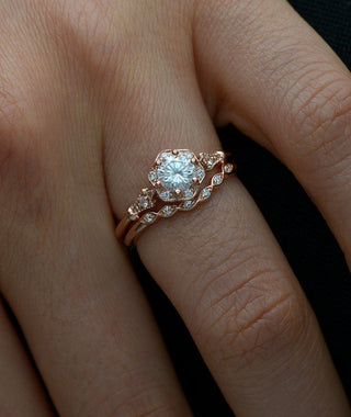 0.55 CT Round Moissanite Diamond Vintage Engagement Ring