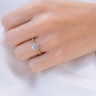 1.50 CT Round Moissanite Diamond Solitaire Engagement Ring